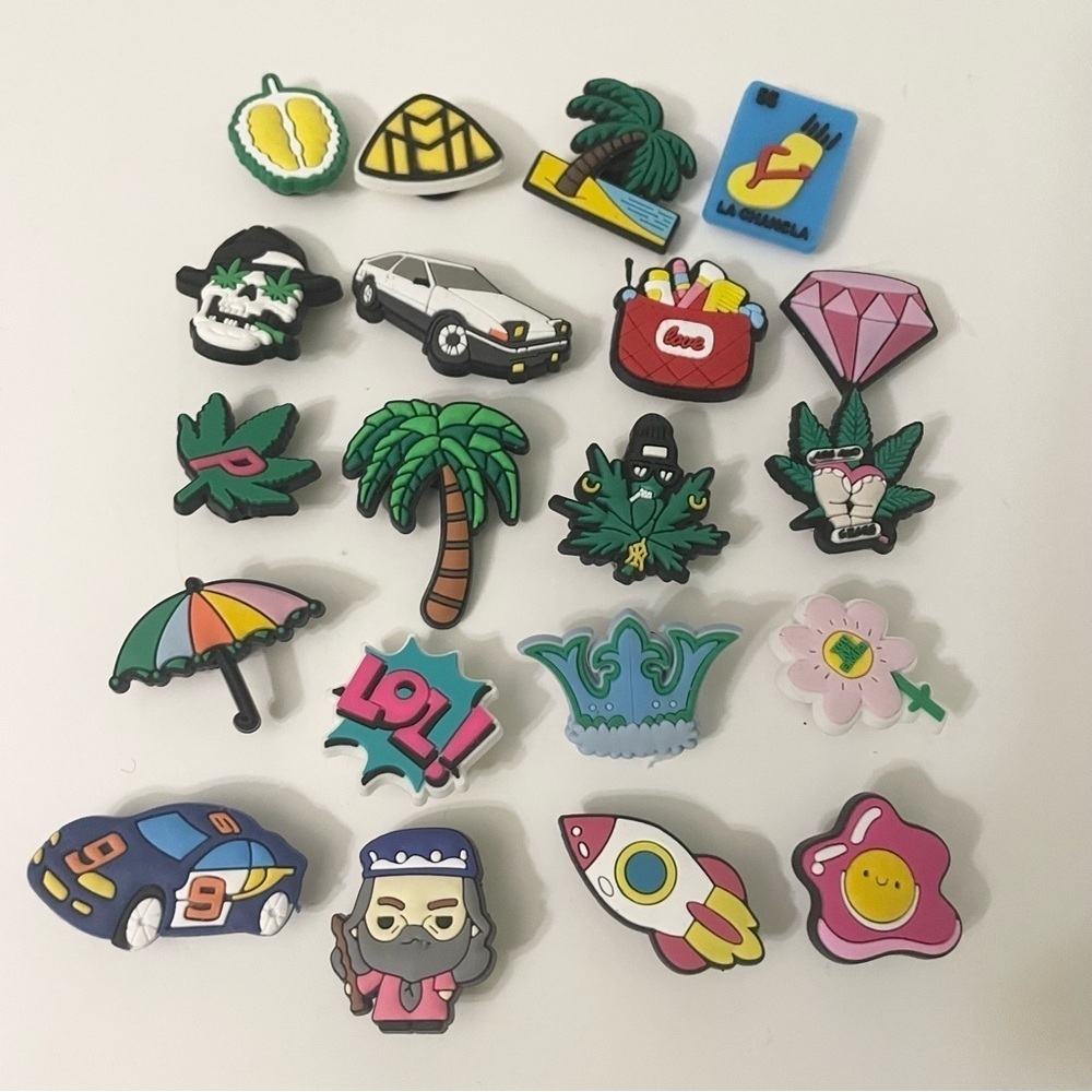 Croc Charms Lot of 20 Assorted Charms